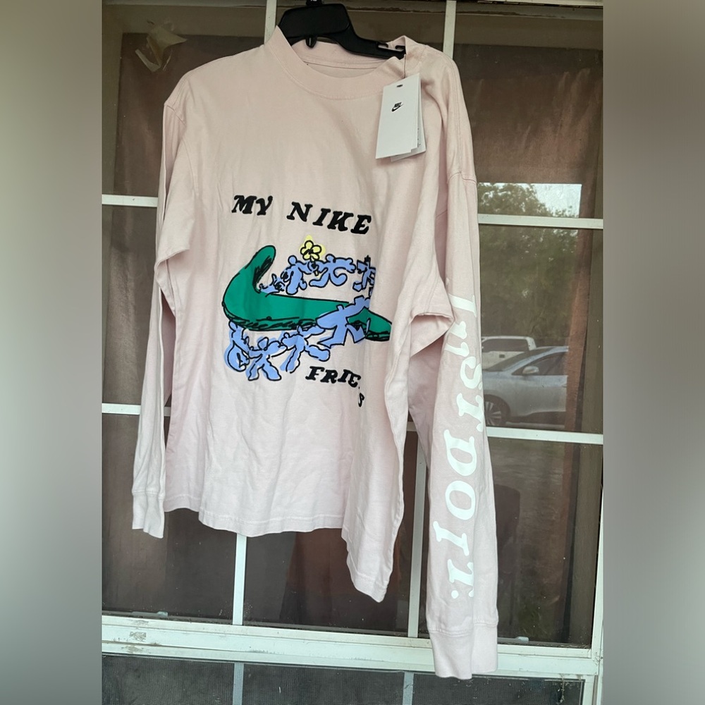 NWT Men’s Nike NSW "My Nike Friends" Long Sleeve Shirt Pink DZ3080-699 Sz L